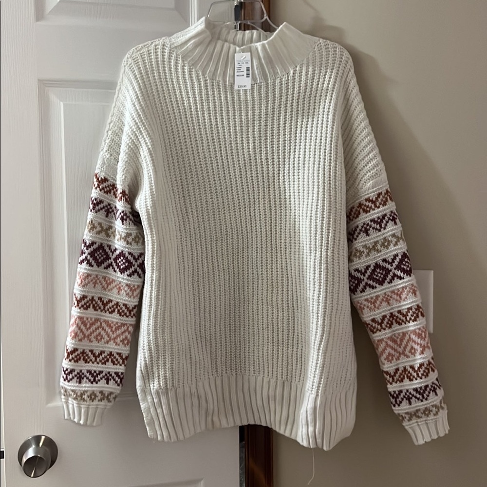 NWT Maurice’s Sweater